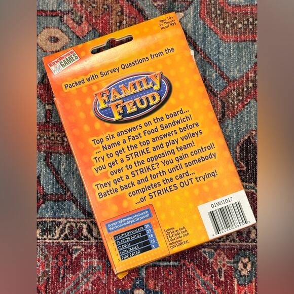 Family Feud Card Game - Picture 2 of 3
